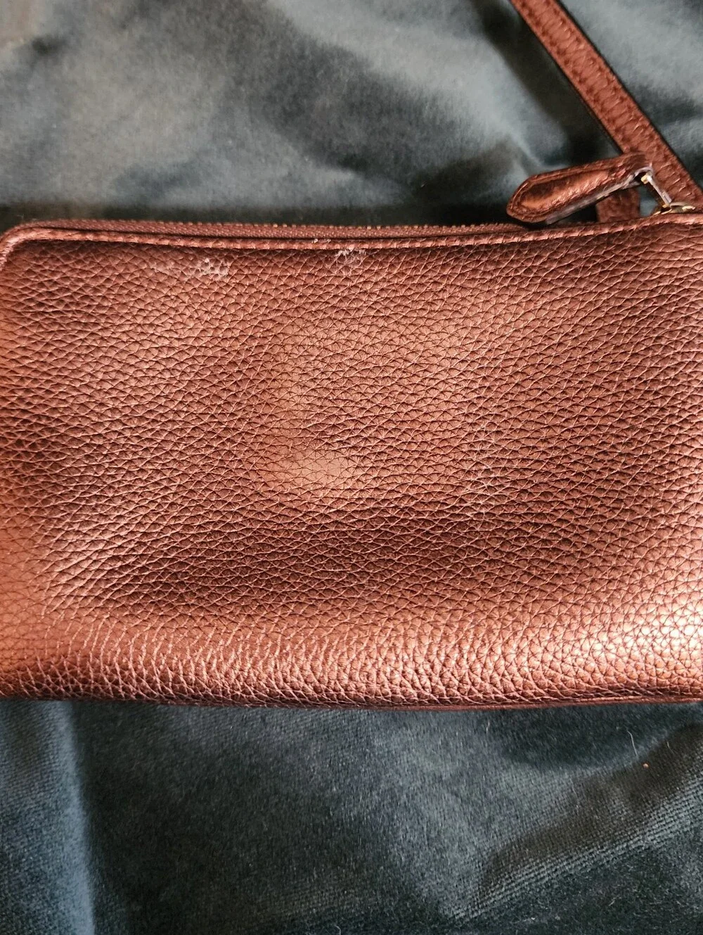 COACH Pebbled Leather Double Corner Zip Bag Bronze/Brown WristletThis is a lit